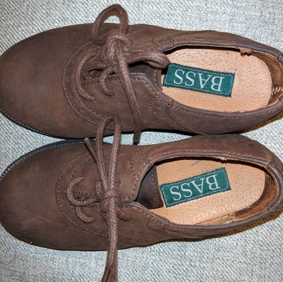 bass boys shoes